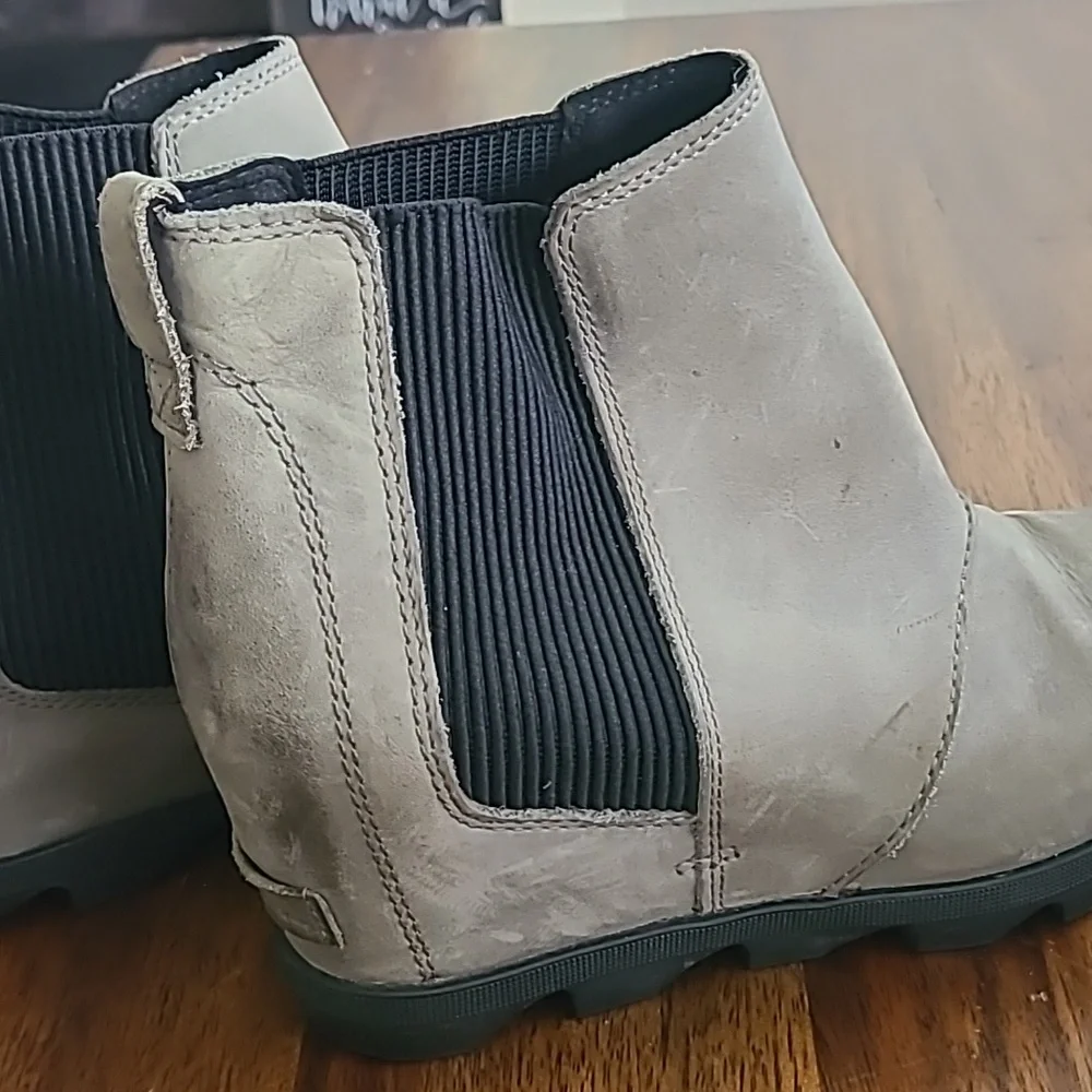 Sorel Quarry Joan Arctic II Women’s Size 9.5 Wedge Leather Boots